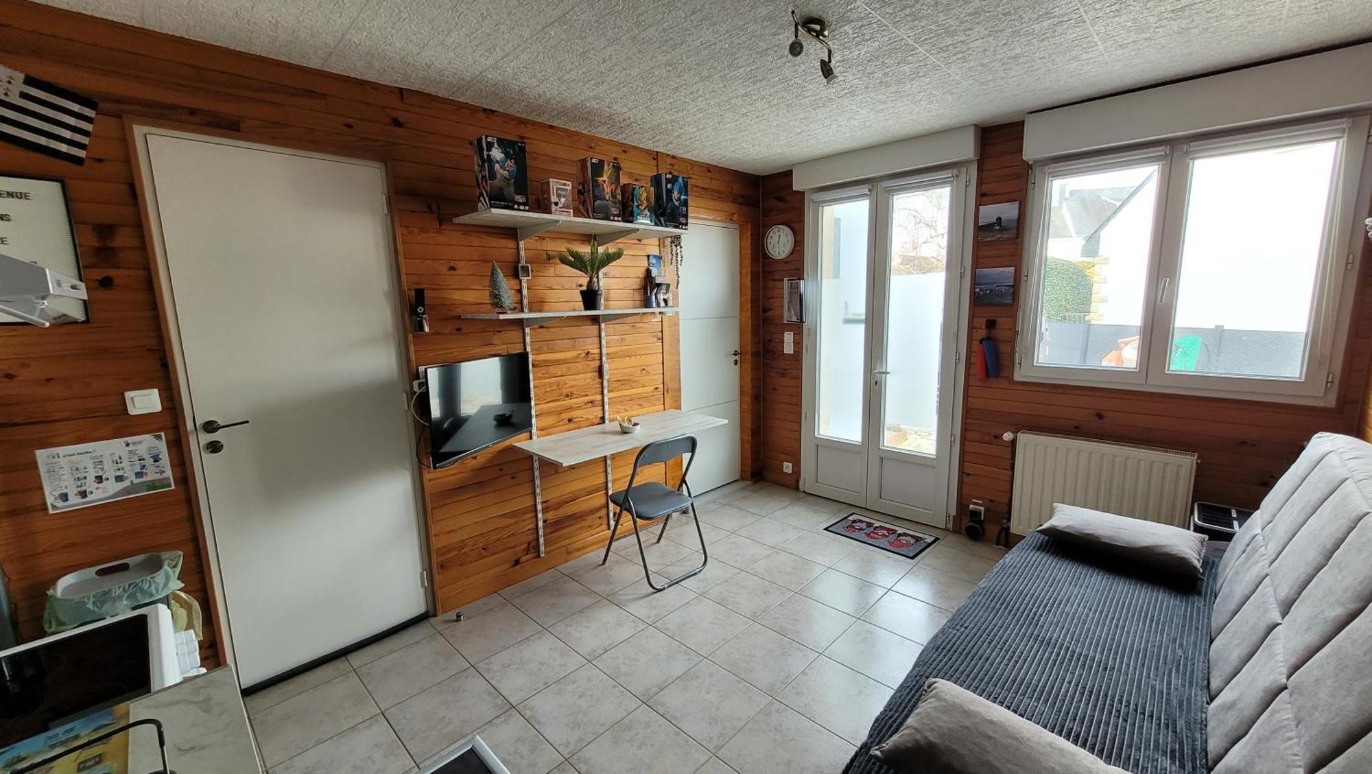 Update Location Lanester Exterior foto
