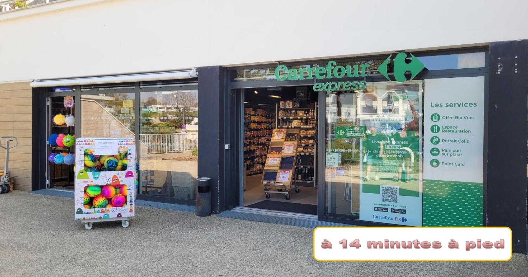 Update Location Lanester Exterior foto